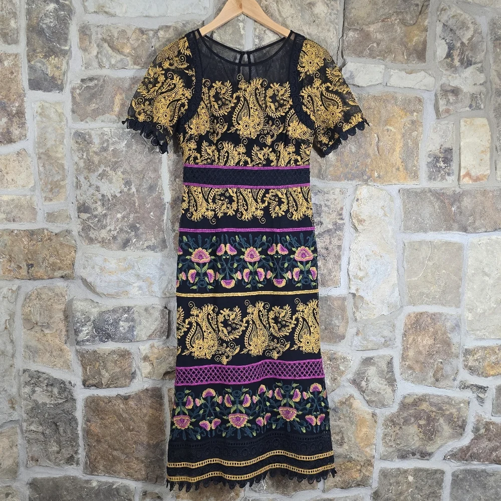 Anthropologie Jacquin Floral Embroidered Lace Scallop Dress